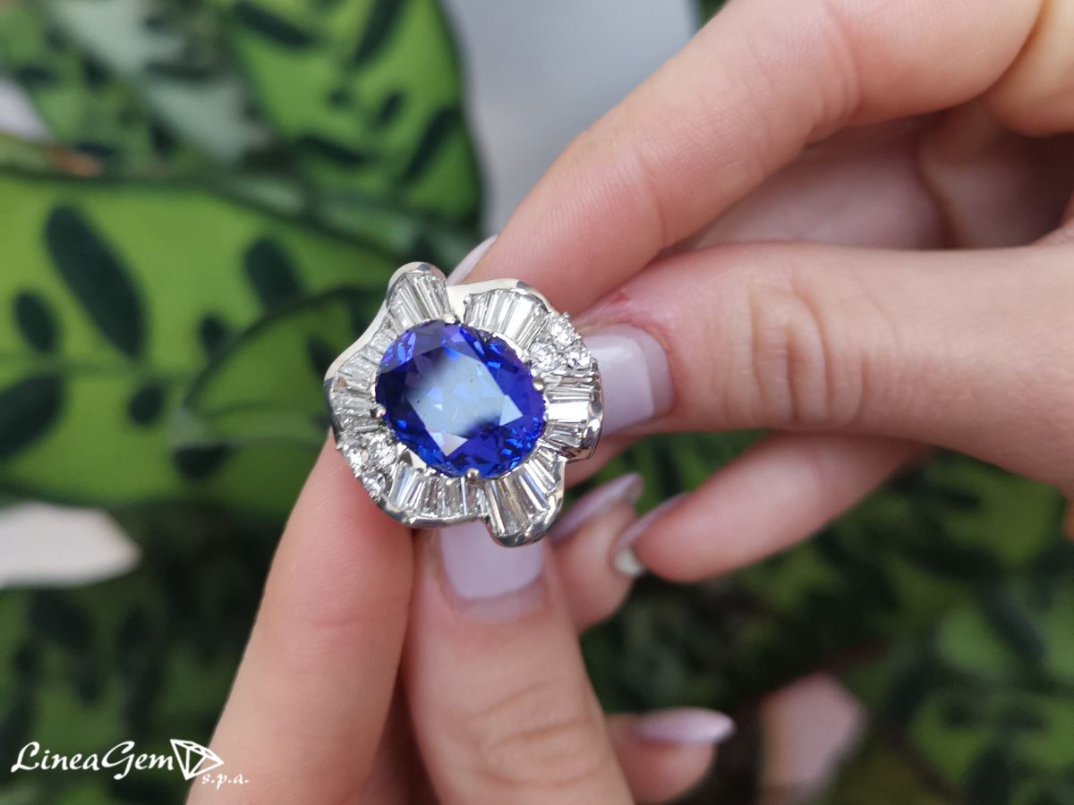 anello di tanzanite naturale e diamanti lineagem